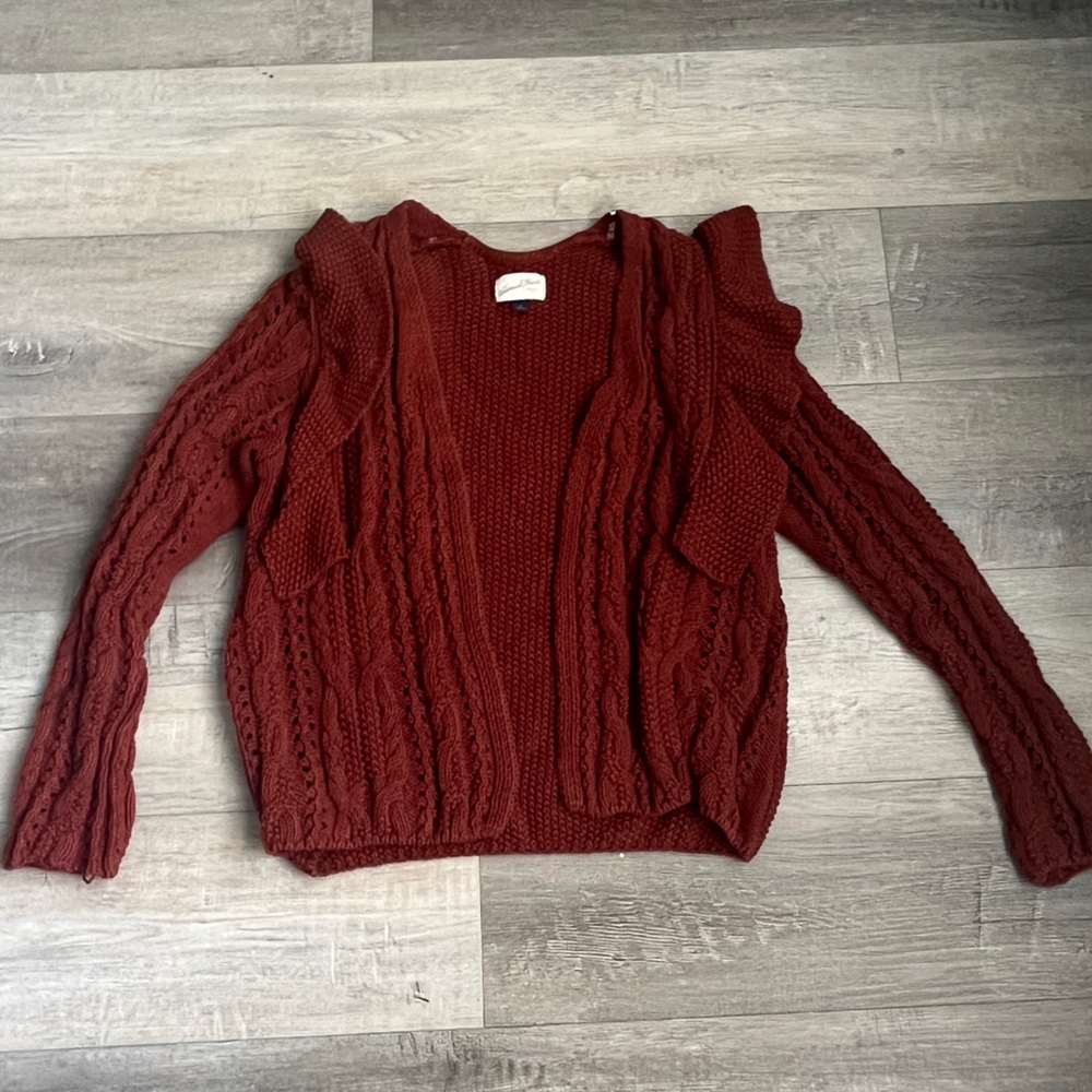 Universal thread cardigan